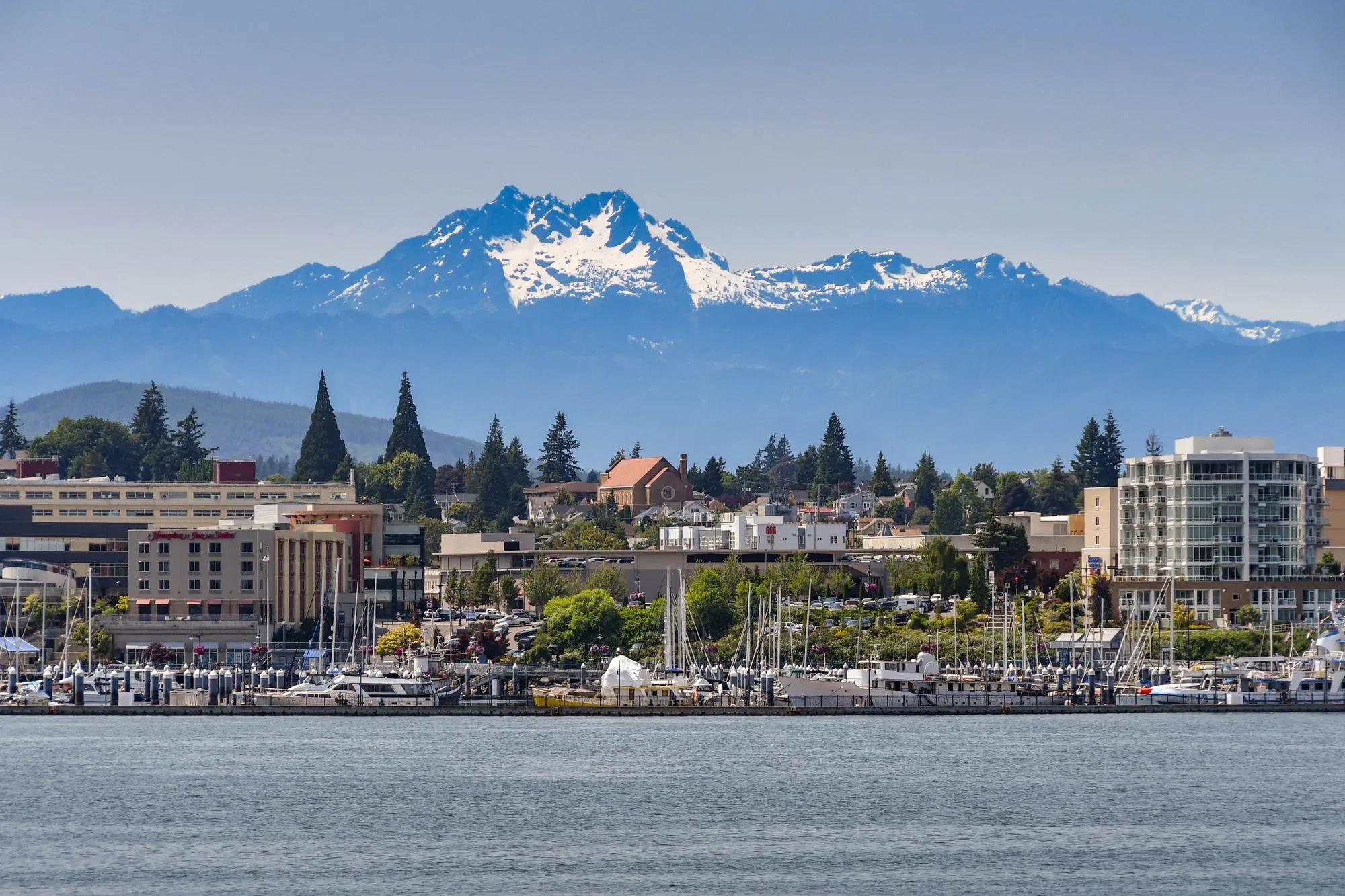 Stress-free,fast, and simple moves for families and businesses across Bremerton, WA